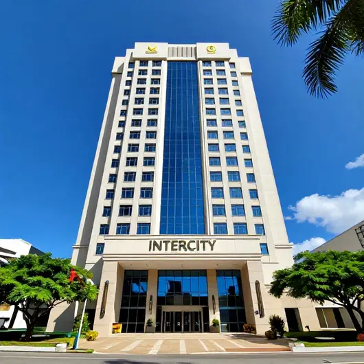 Descubra o Hotel Intercity Maceió Descubra o Hotel Intercity Maceió